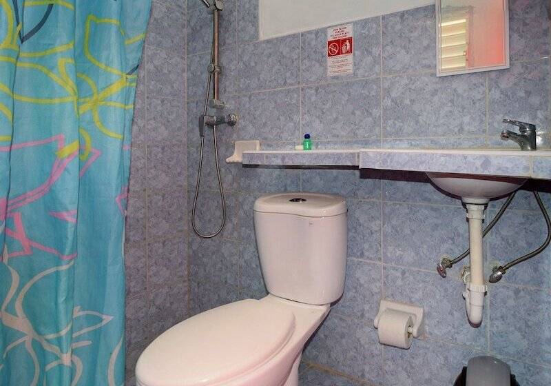 پانسیون Hostal Alcuria