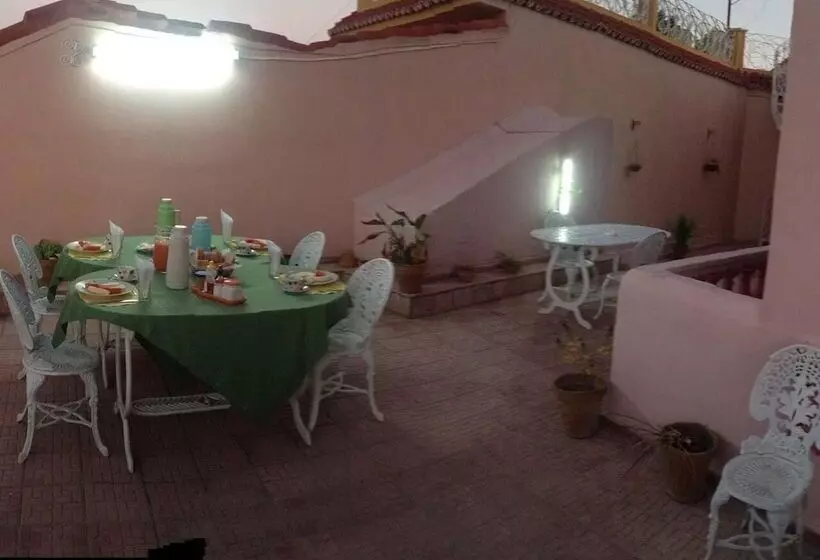 ペンション Hostal Villa Martha
