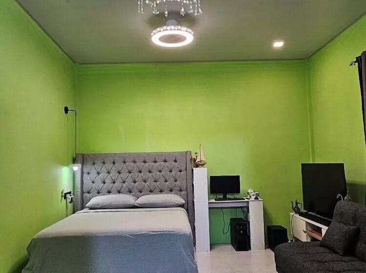 پانسیون Iruka Guesthouse