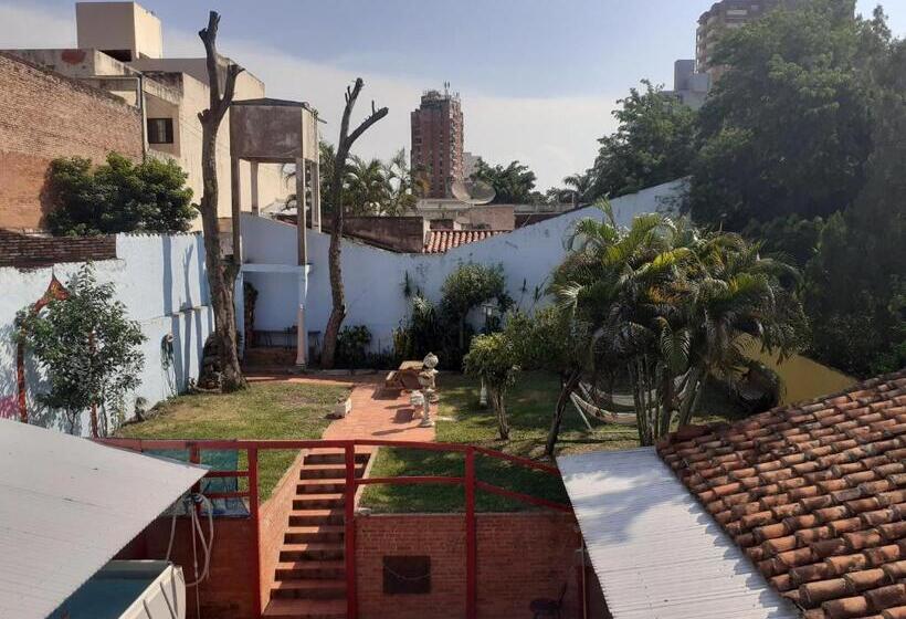 هاستل Isla Francia