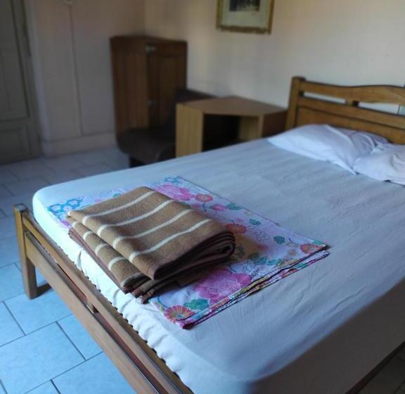 هاستل Isla Francia