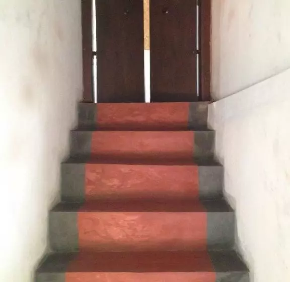 تختخواب و صبحانه Ambadi Villas