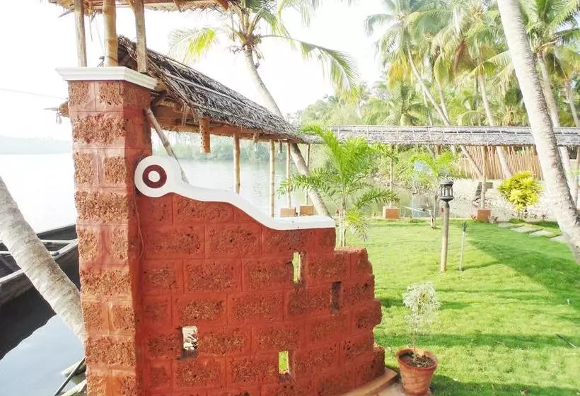 تختخواب و صبحانه Ambadi Villas