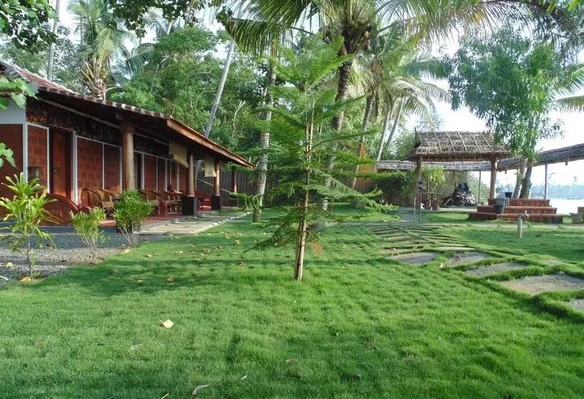 تختخواب و صبحانه Ambadi Villas