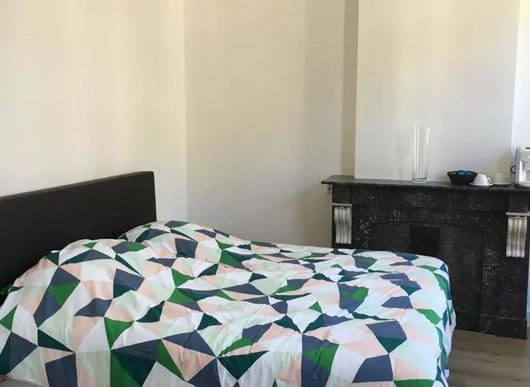 B&b Check Mate