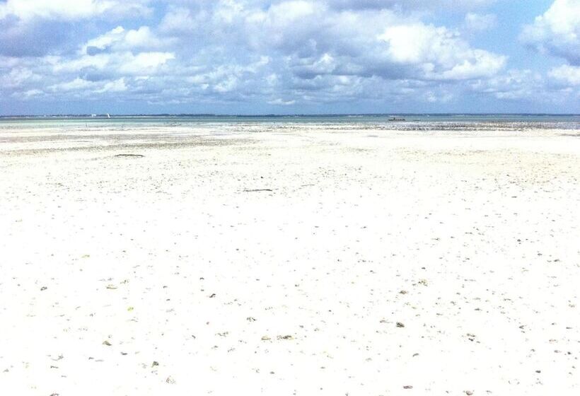 مبيت وإفطار Mpole Bungalows