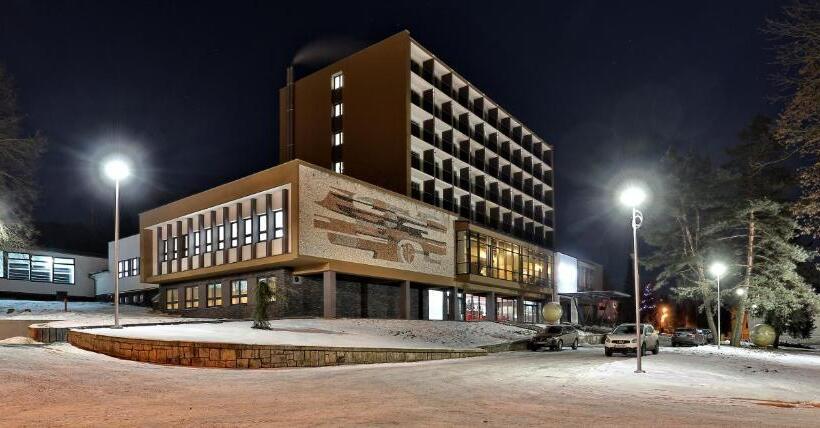 Отель Alexander