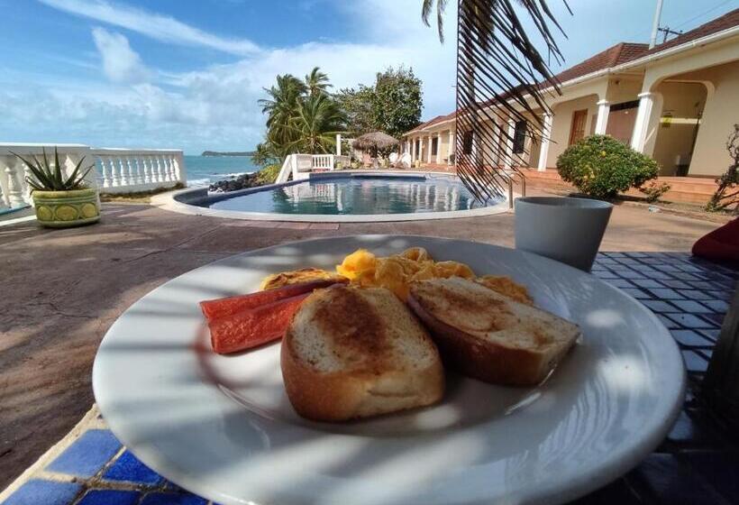 فندق Casa Canada