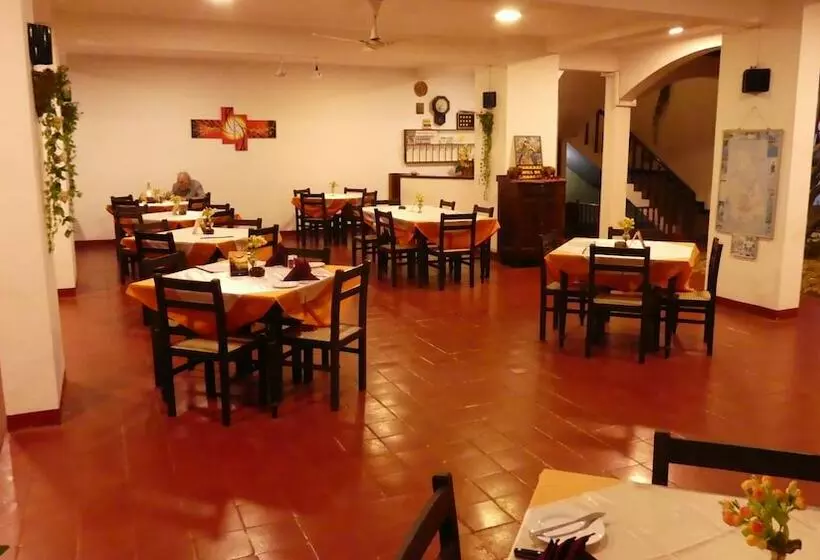 Hotel Hemadan