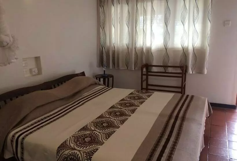 Hotel Hemadan