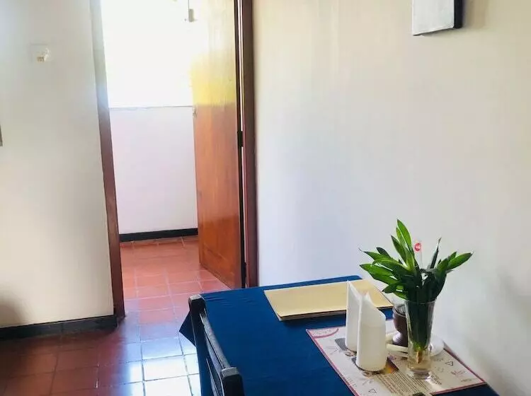Hotel Hemadan