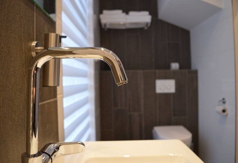 هتل Herberg Welgelegen