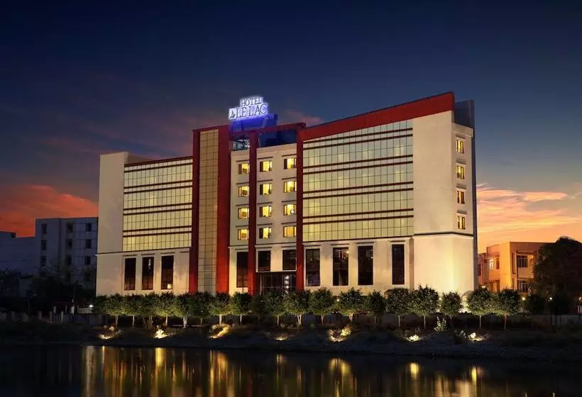Hotelli Le Lac Sarovar Portico Ranchi