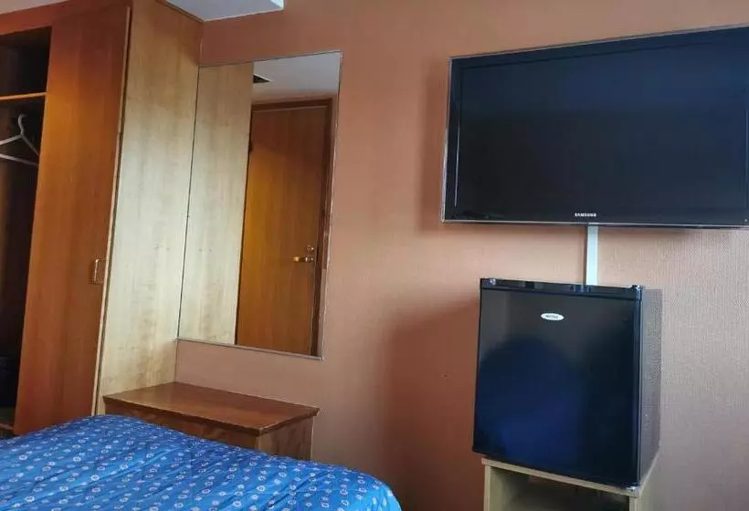 هتل Li Iisoppi