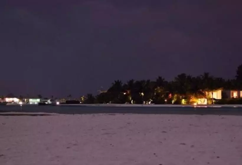 هتل Madagali Inn