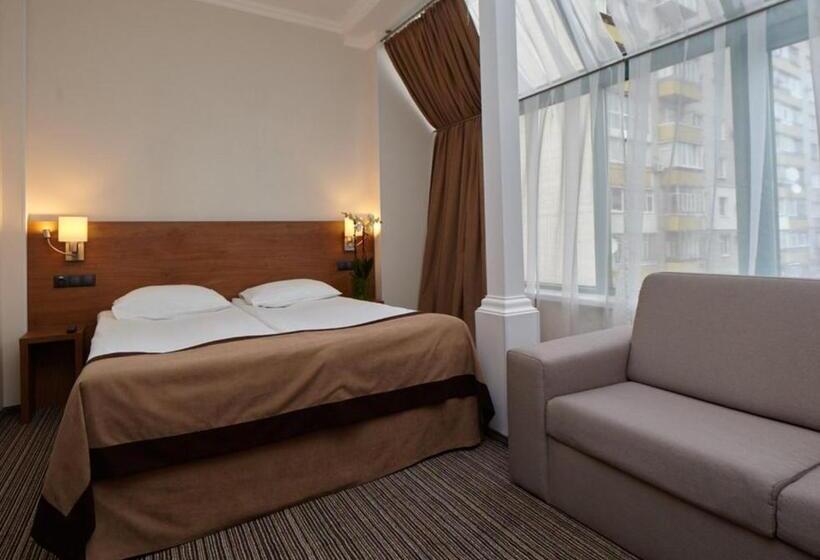 酒店 Optima Kremenchuk