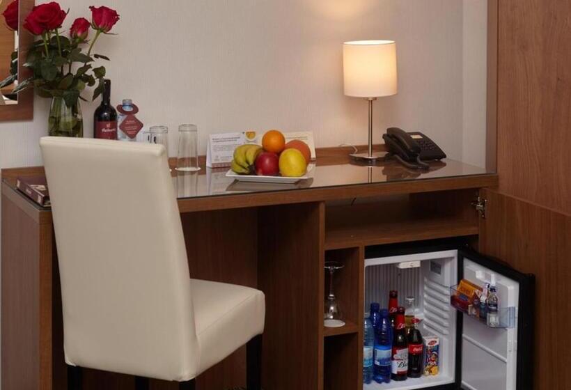 酒店 Optima Kremenchuk