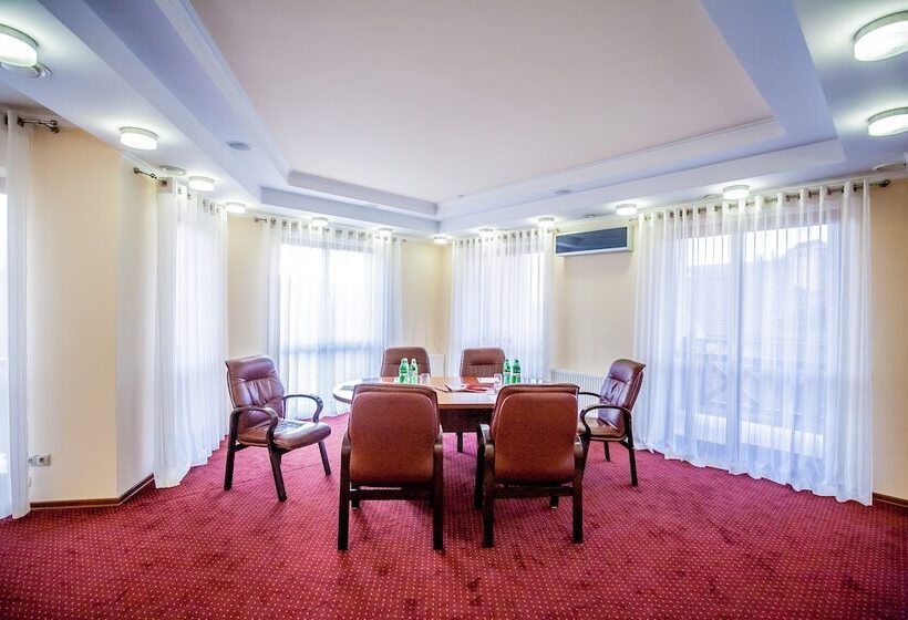 리조트 спа готель Respect