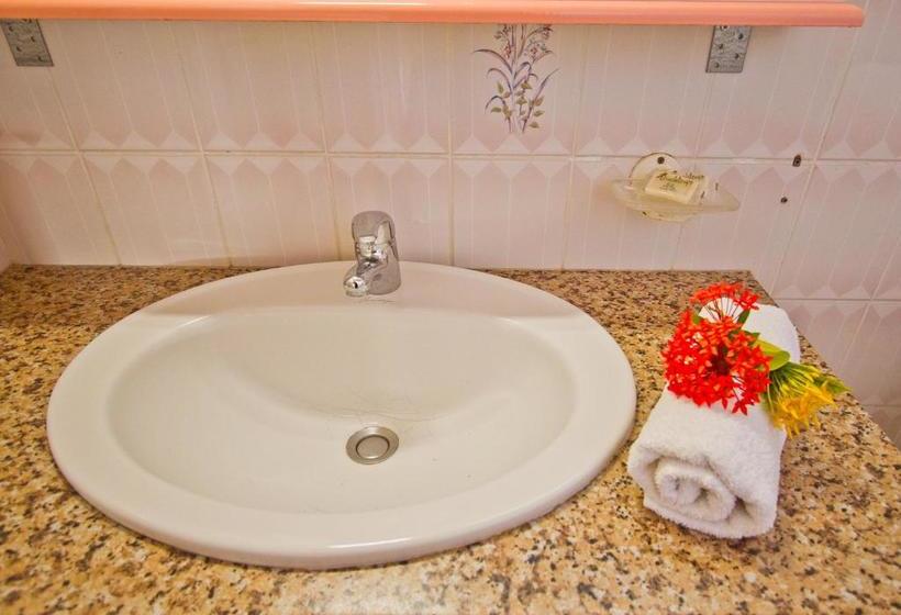 استراحتگاه Village De Bragelogne