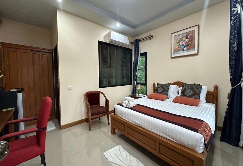 호텔 Capital O 75518 Baan Rose Resort Ao Luk