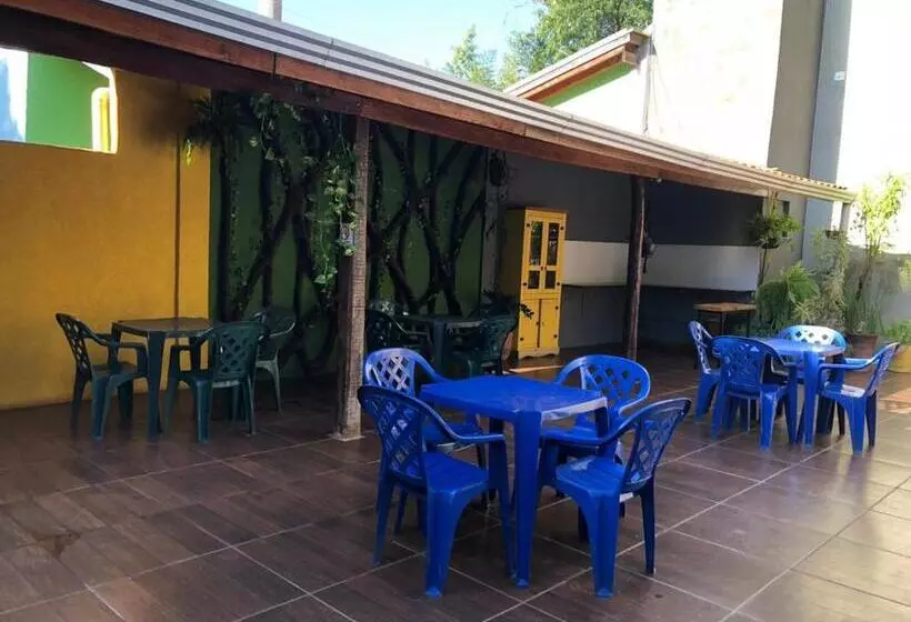 Retkeilymaja Pousada Eiru