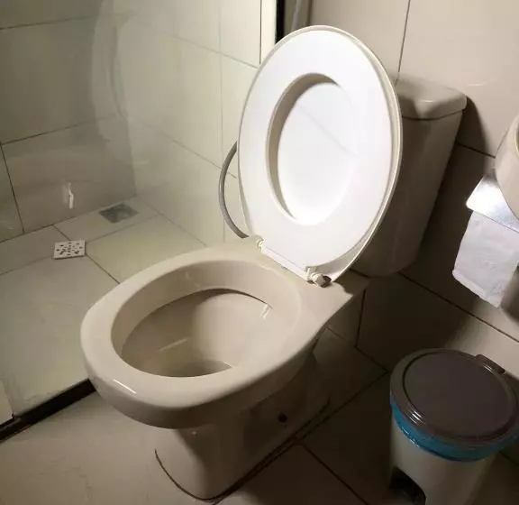 Retkeilymaja Pousada Eiru