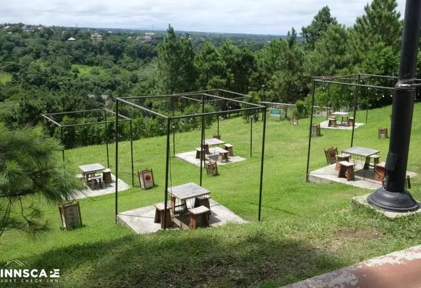 Innscape Condo In Crosswind Tagaytay