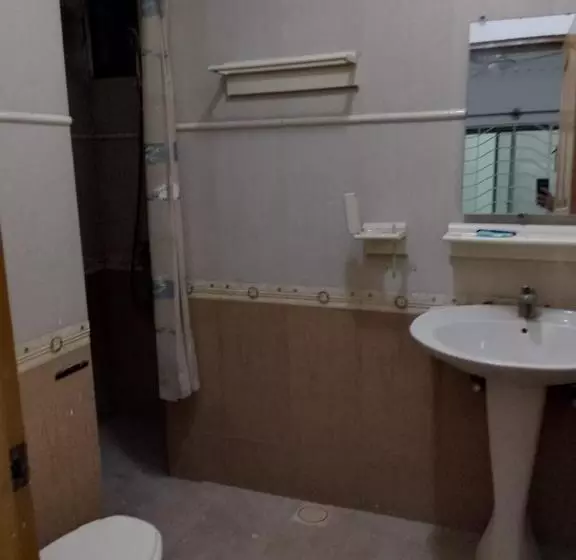 پانسیون Comfort Inn Luxury Living Guest House