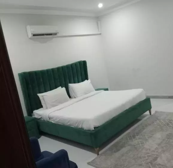 پانسیون Comfort Inn Luxury Living Guest House