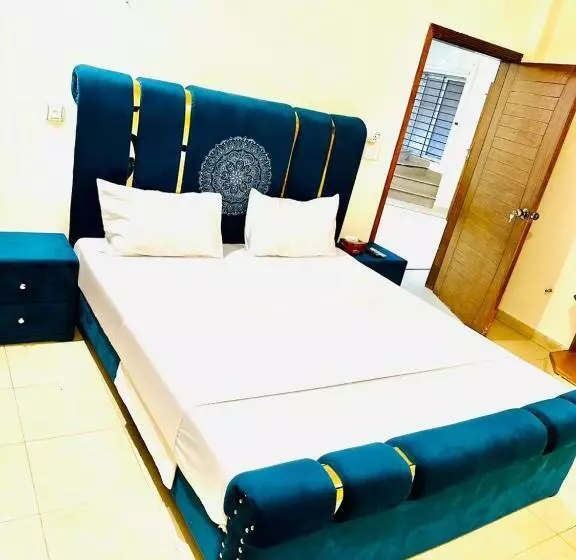 پانسیون Comfort Inn Luxury Living Guest House