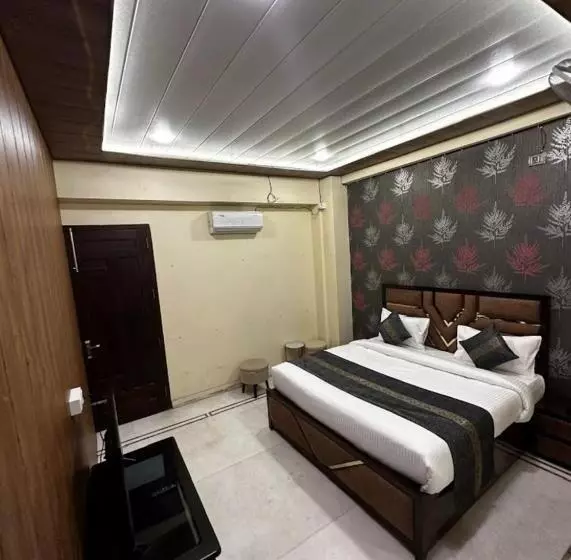 Majatalo Kashi Family Stay Inn