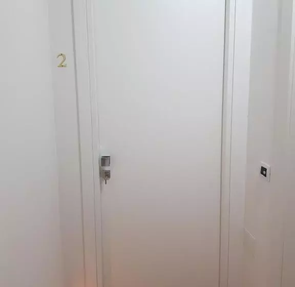 پانسیون Nova Rooms