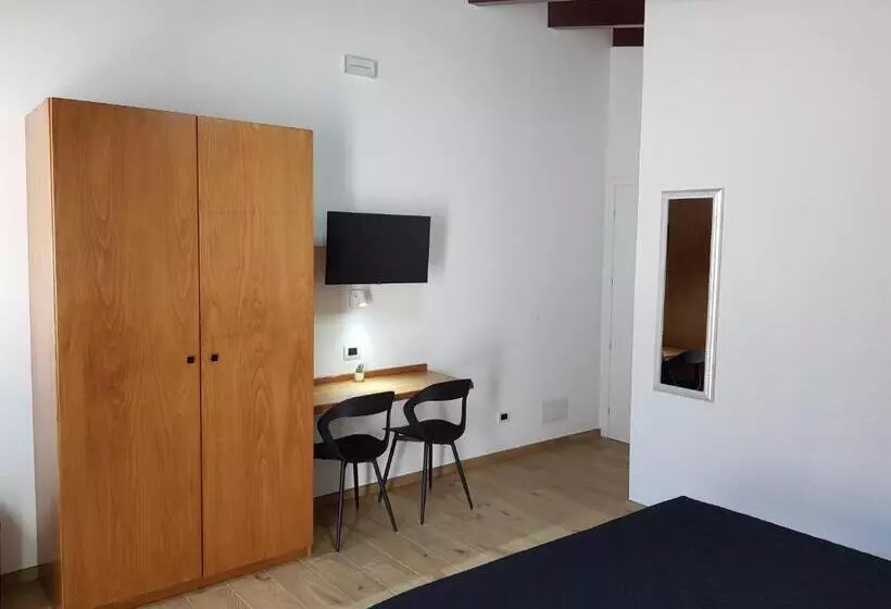 پانسیون Nova Rooms