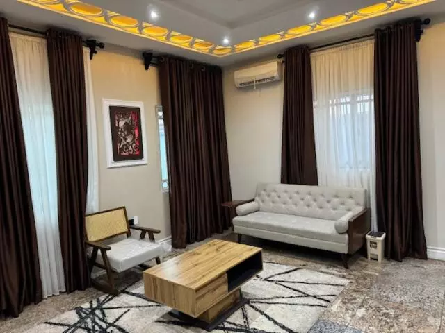 پانسیون Skycool Inn