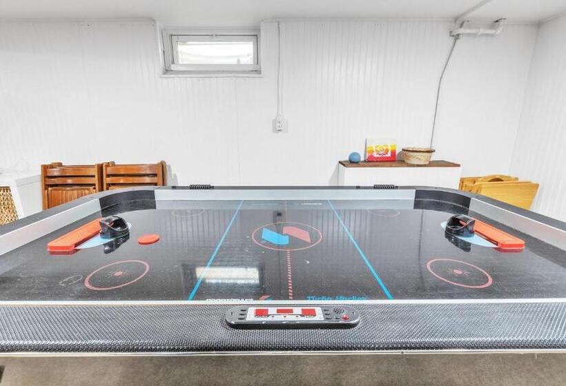 The Dawdy Haus Bed And Breakfast