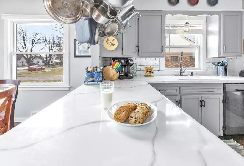 The Dawdy Haus Bed And Breakfast