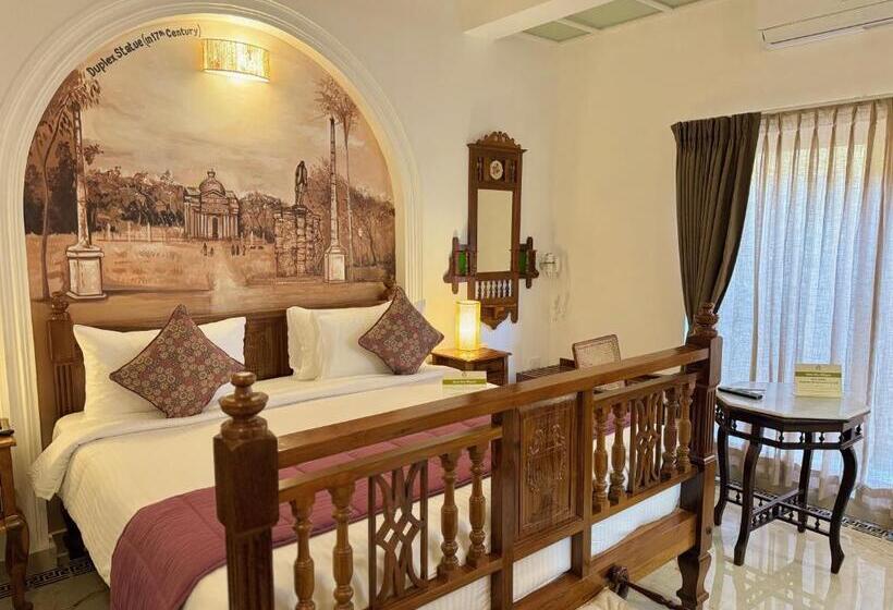 בית מלון כפרי La Plage Seaview Suites