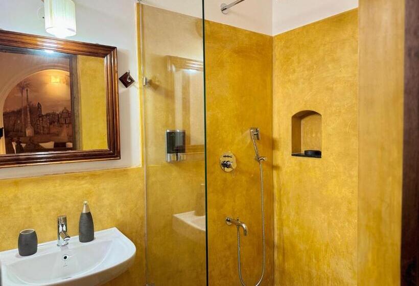 בית מלון כפרי La Plage Seaview Suites