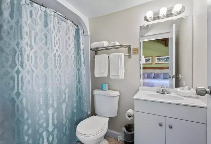 Hotelli Oceanfront Inn, Inlet View Room, King Bed, #14
