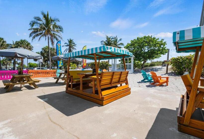 בית מלון כפרי Oceanfront Inn, Inlet View Room, King Bed, #14