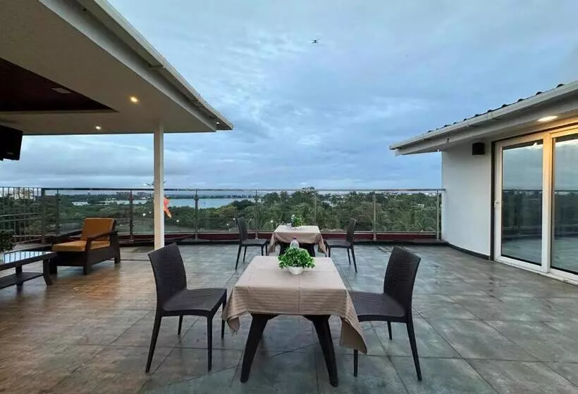 Hotelli Siddharth Lake View Penthouse