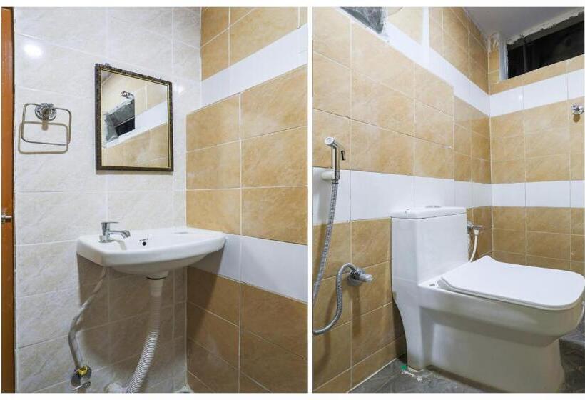 בית מלון כפרי Spot On Hyderabad Sr Continental