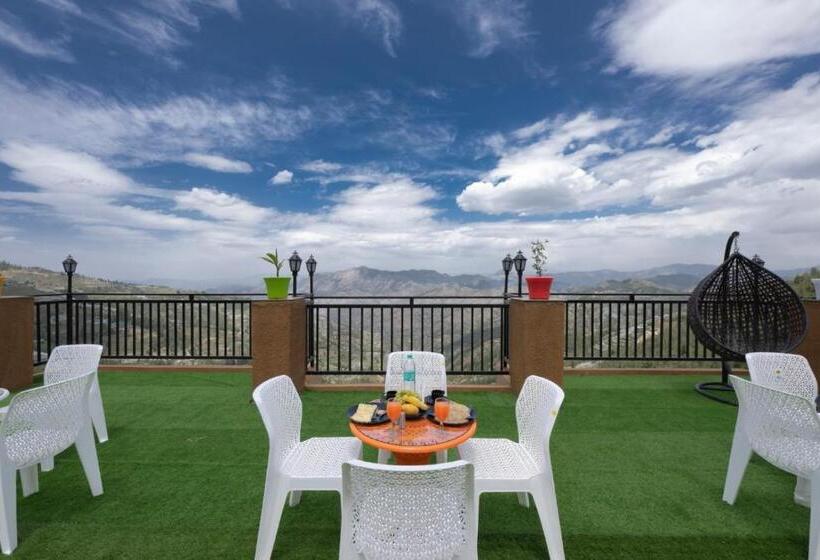 Hotel The Green Trails Kufri I Family Accomodation I Valley & Mountain View I By Exotic Stays