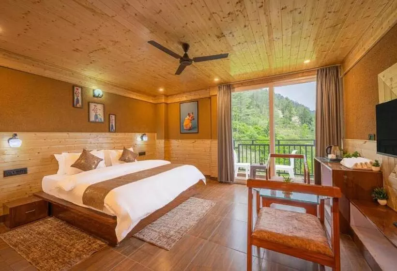 ホテル The Green Trails Kufri I Family Accomodation I Valley & Mountain View I By Exotic Stays