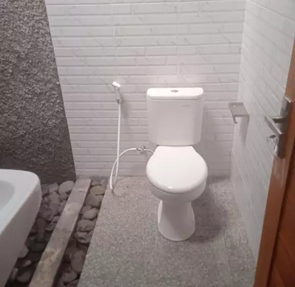 ペンション Umah Alpukat