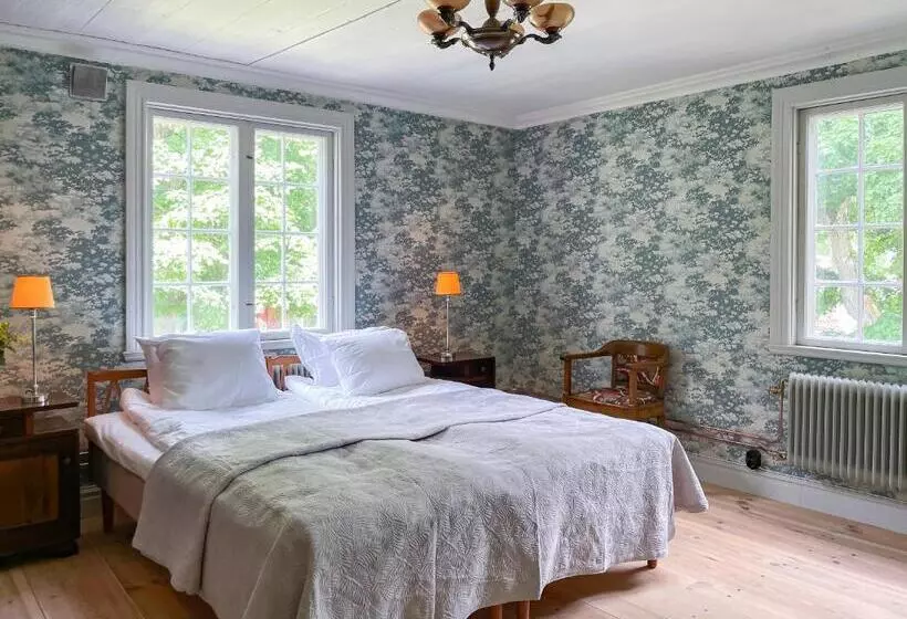 Trädgårdshotellet årås Säteri Och Trädgårdar