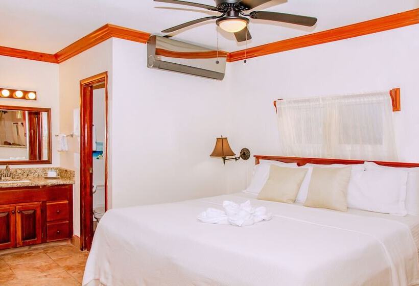 هتل Mayan Princess