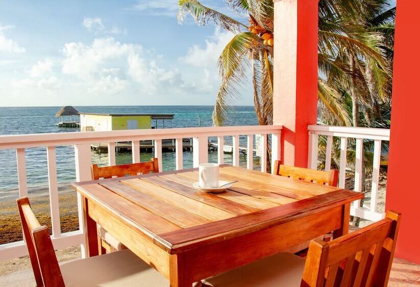 هتل Mayan Princess