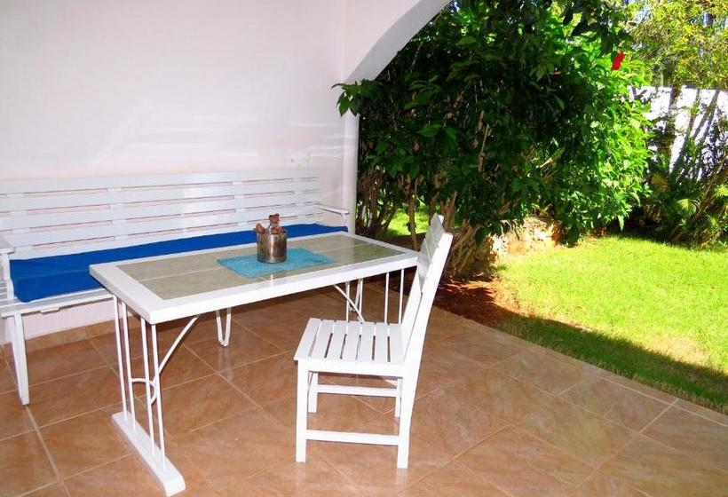 هتل Estancia Playita Las Galeras