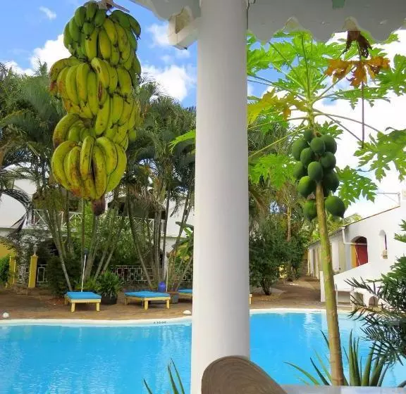 هتل Estancia Playita Las Galeras